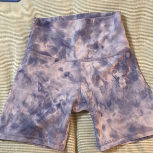 Align biker shorts 6" (diamond dye)
